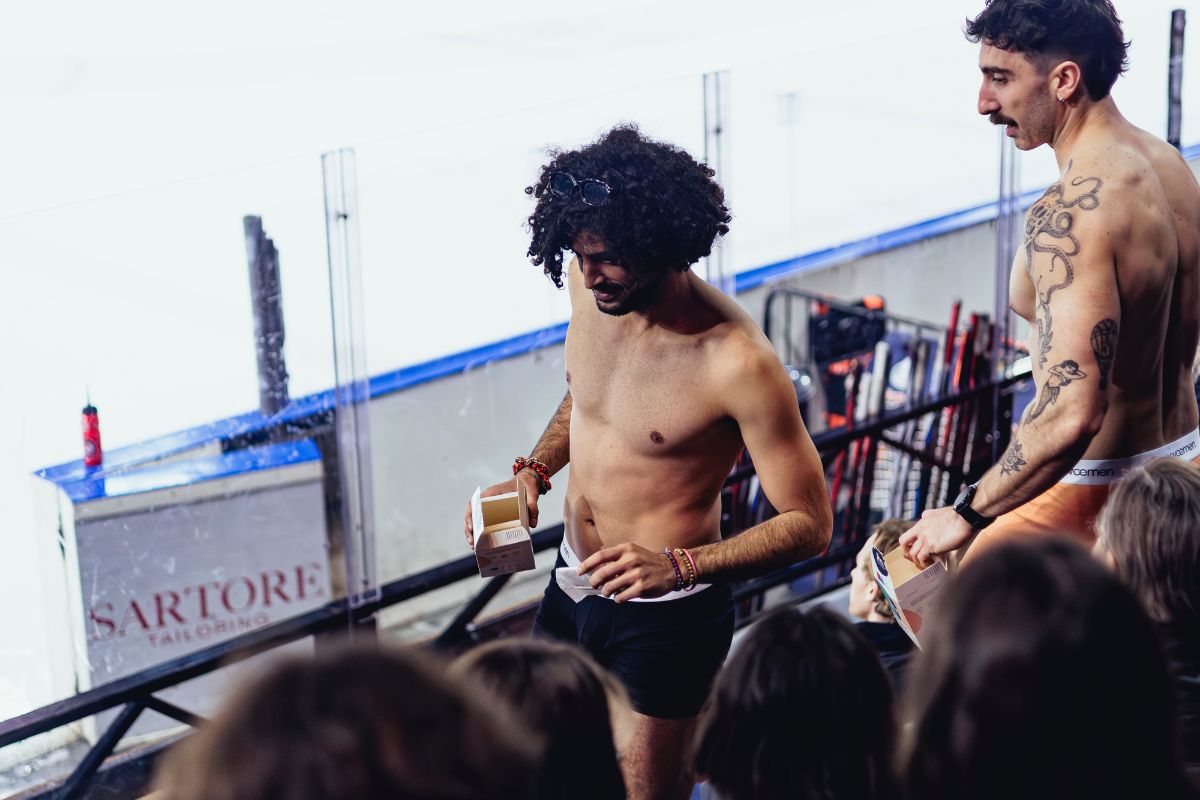 redisitrbution, protections périodiques gratuites, woemen mode solidaire, mode éthique